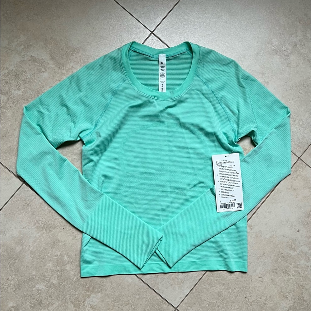 Lululemon Swiftly Tech Long Sleeve Shirt 2.0 *Race Length in Wild Mint Size 6